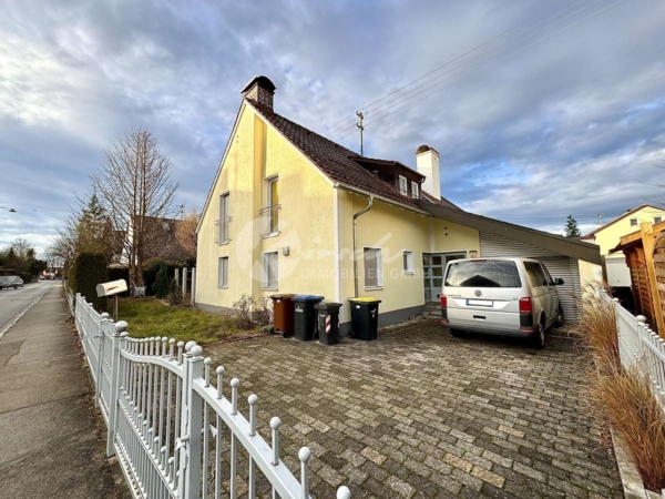 Einzigartiges, ruhiges Traumhaus zentral in Königsbrunn mit Indoor-Pool und Outdoorbecken, 86343 Königsbrunn, Einfamilienhaus